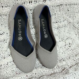 ROTHY round toed light grey flat